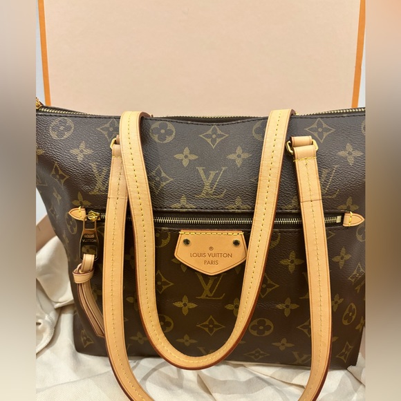 LV Iena PM monogram EUC - Picture 2 of 11